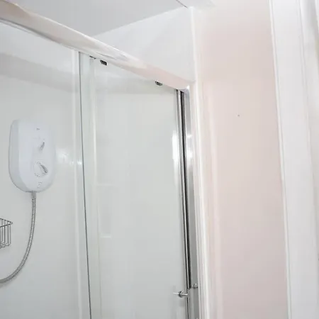 Beautiful & Spacious 3br In The Heart Of Old Town Appartement *
