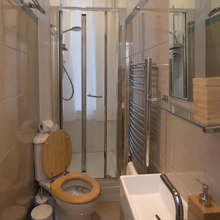 公寓 9,7 Out Of 10 For Comfort And Cleanliness Of This Cosy Modern 1 Bedroom 爱丁堡