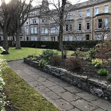 Central West End Victorian With Garden *