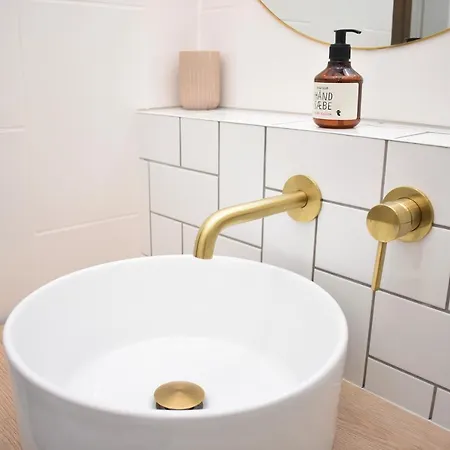 Beautiful & Well-designed 1br Flat In Stockbridge Apartment