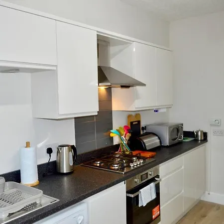Homely 2 Bed With Arthur Seat Views Edinburgh