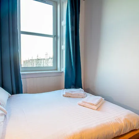 2br Apt : Central, Stylish, Incredible Views! Apartment Edinburgh