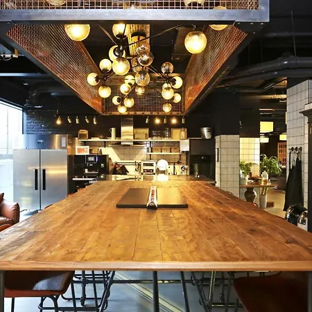 Joivy At Fountainbridge - Adults Only - Breakfast Buffet *