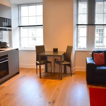 My Thistle Apartment Edinburgh