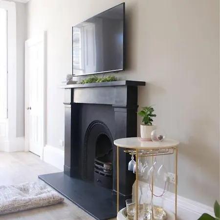 公寓 Modern Georgian Flat In Central *