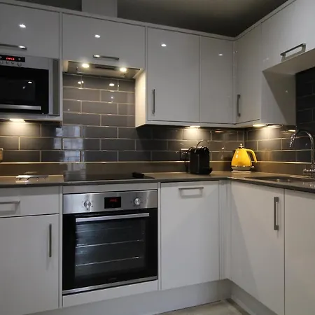 Fountain Court - Grove Lejlighedshotel 4*