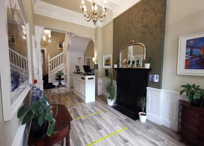 The Haymarket Lairg Konukevi Edinburgh