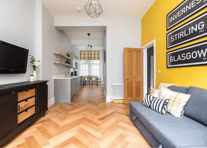 דירה Luxury Royal Mile Retreat אדינבורו