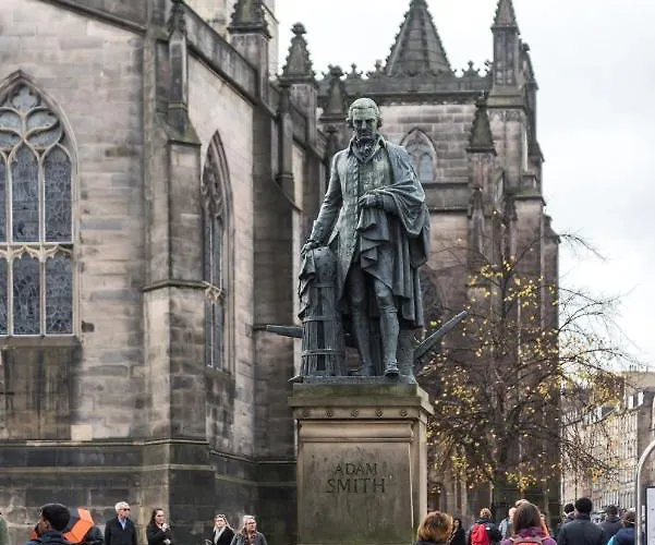 Luxury Royal Mile Retreat * אדינבורו