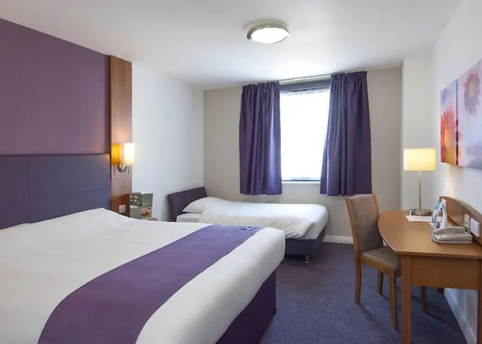 Hotel Premier East