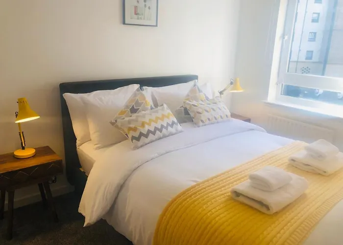 2 Bath Free Parking إدنبرة