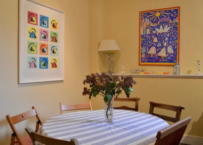 Large Central New Town Flat Daire Edinburgh