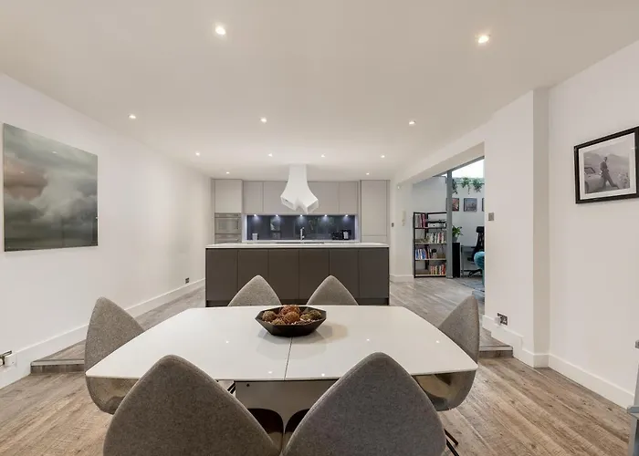 Semesterbostad Luxury Architect Designed 13 Mins To Royal Mile