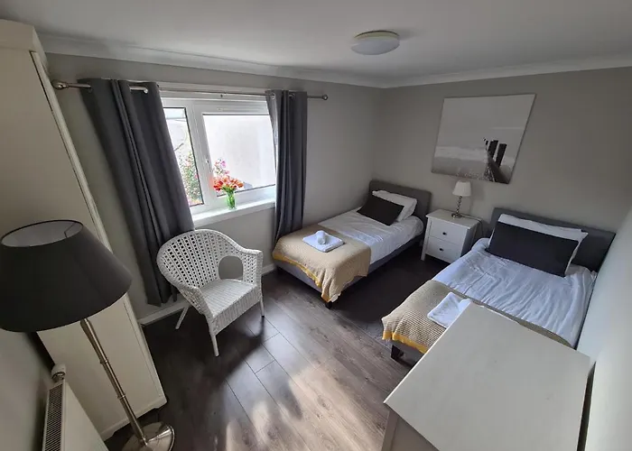 Holiday home Holyrood House *