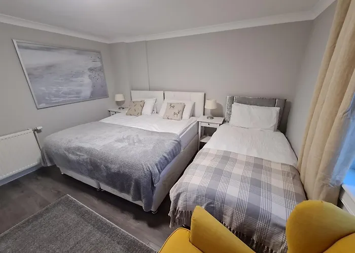Holyrood House Holiday home *