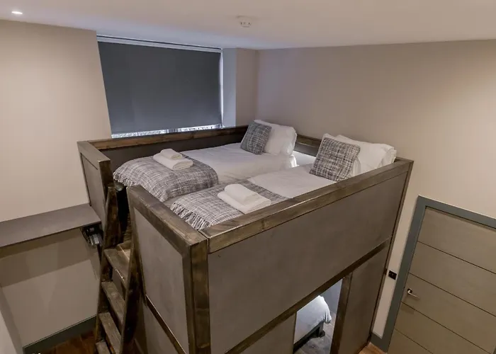 Bohemian Luxury In The Heart Edinburghs Leith District
