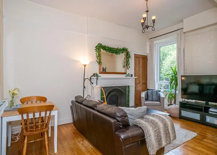 Superb 1 Bed Flat In Traditional Victorian Building - Pass The Keys إدنبرة