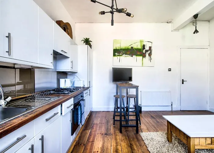 Artsy Modern 1br In Abbeyhill *