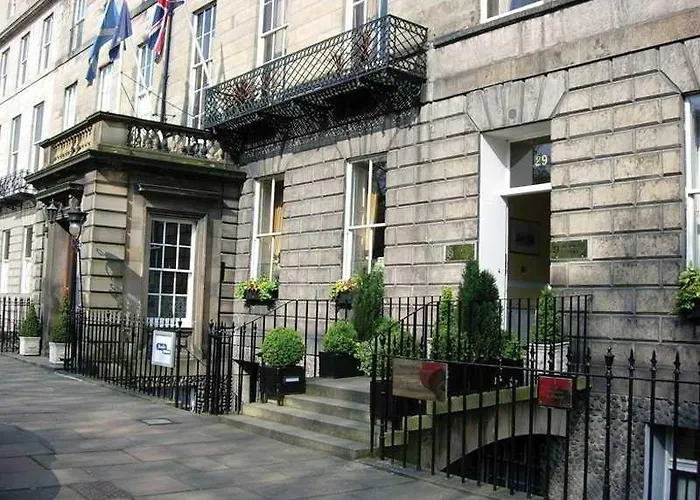 Szálloda Royal Scots Club Edinburgh