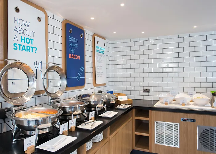 Express - Leith Waterfront By Ihg Отель Эдинбург