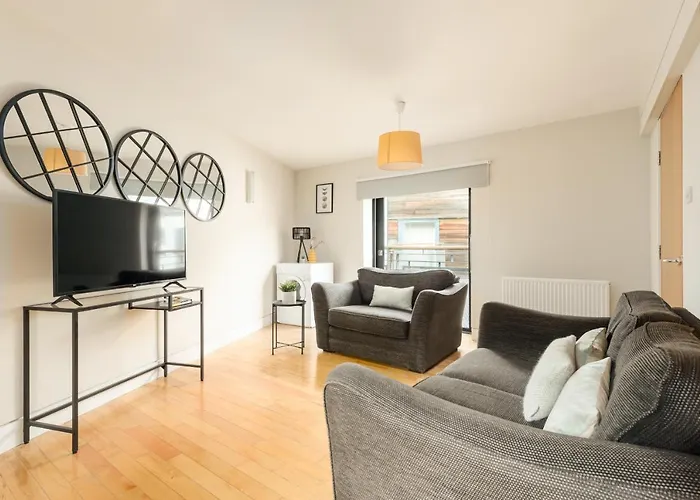 The New Town Mews By Calton Living Edinburg