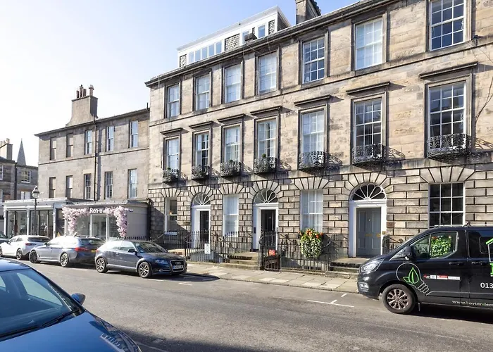 Joivy Splendid Flat Near Castle