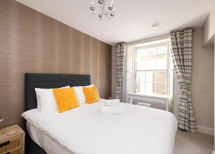 Joivy Splendid Flat Near Castle אדינבורו