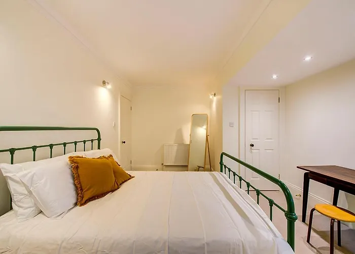 Super Castle Basement Daire *