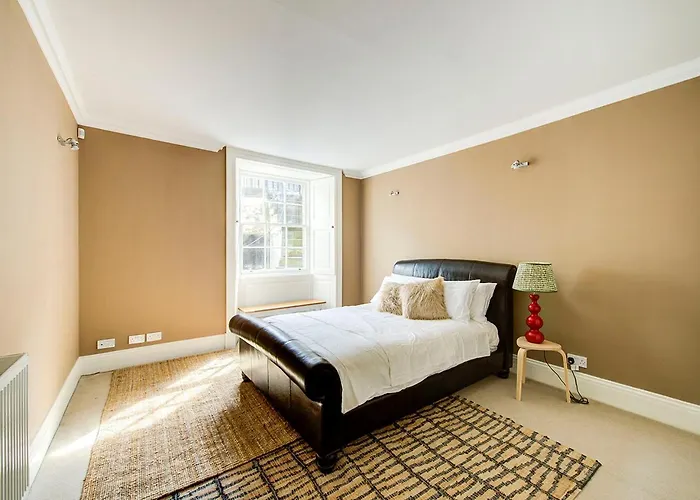 Super Castle Basement Daire