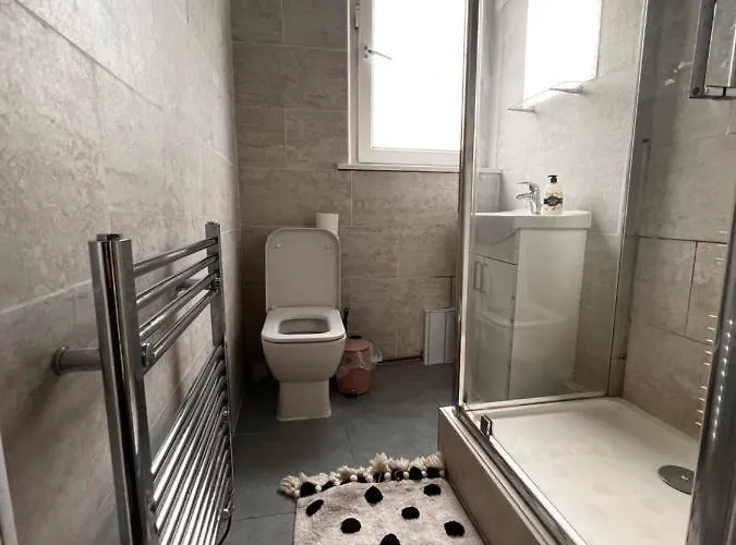 Hutchison אדינבורו