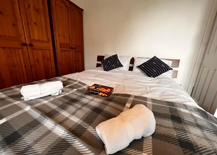 Hutchison אדינבורו