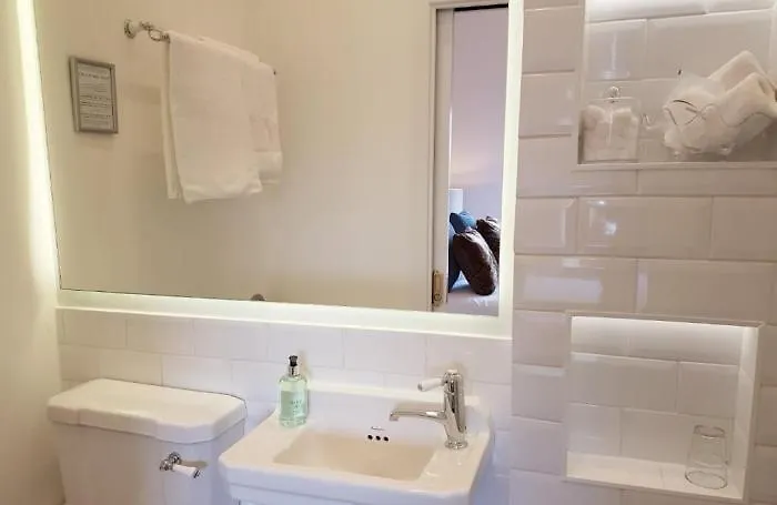 Barony House 5 Star Boutique Bk Direct 招待所