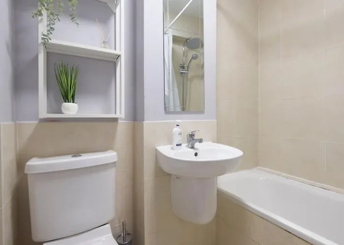 شقة Cosy And Chic, Quiet In Leith *