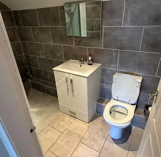 בית נופש Beautiful Family With Golf *