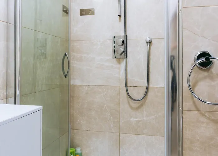 Homely 3 Bedroom In The Heart Of * Edinburgh