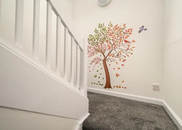 Semesterbostad Bright - - Sleeps 10 *