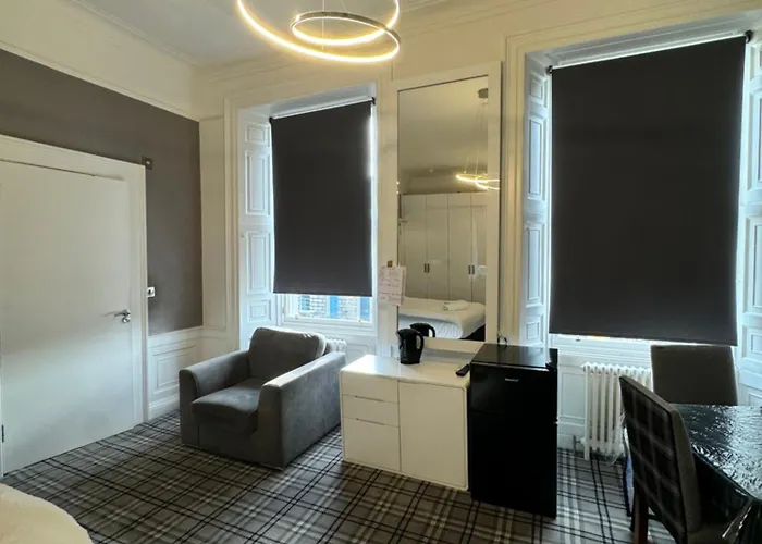 Luxury Family With Private Bathroom In The Heart Of Homestay