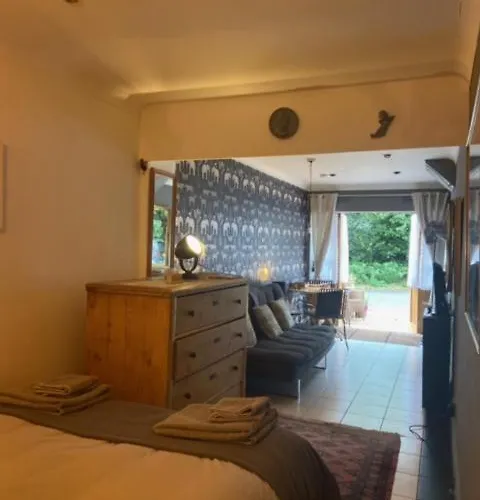 דירה Daiches Braes Brunstane Portobello אדינבורו