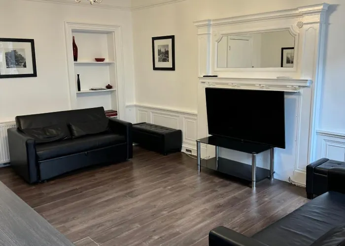 Morrison Street Apartment Edinburgh
