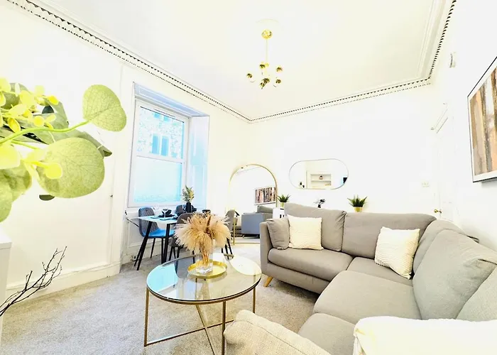 Deluxe Centre Daire Edinburgh