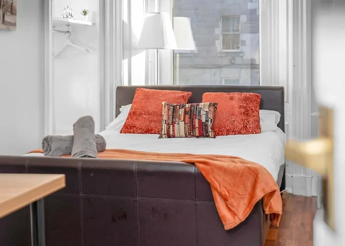 דירה Free Parking - Centre - The Mccarty אדינבורו