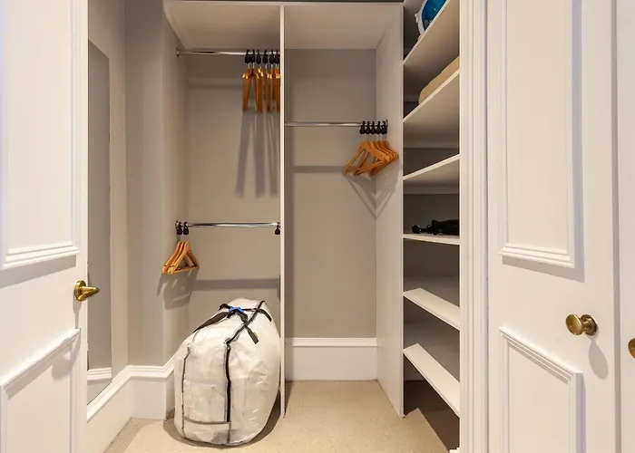 Destiny Scotland - Distillers House Edinburg