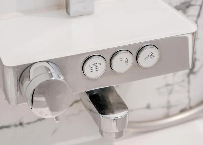 Unique Two Bed In * אדינבורו