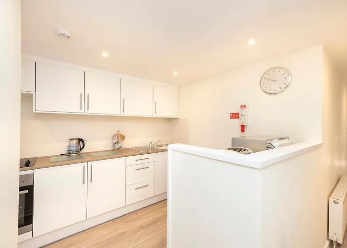 Joivy Secluded Brewery * אדינבורו