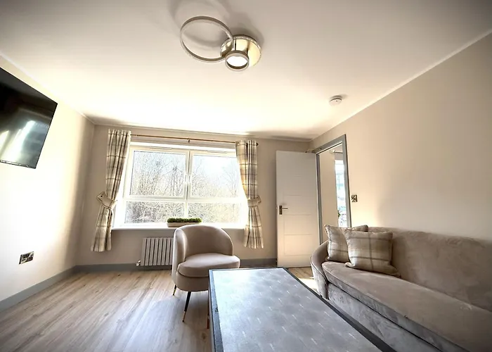 Holyrood Hidden Gem *