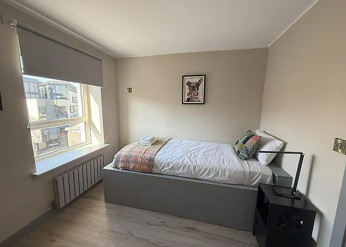 Holyrood Hidden Gem *