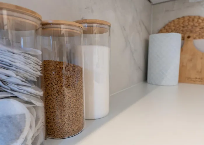 Callums Place In Near Portobello *