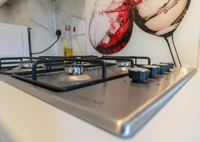 Callums Place In Near Portobello