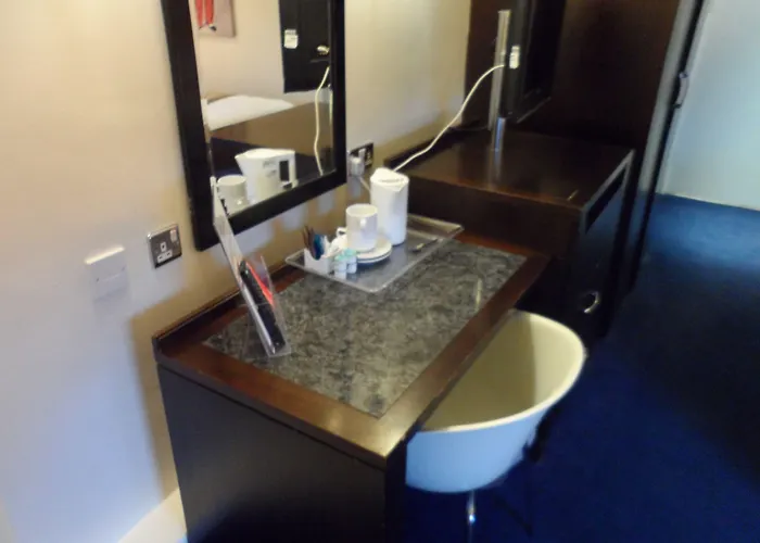 Britannia 3* Edinburgh