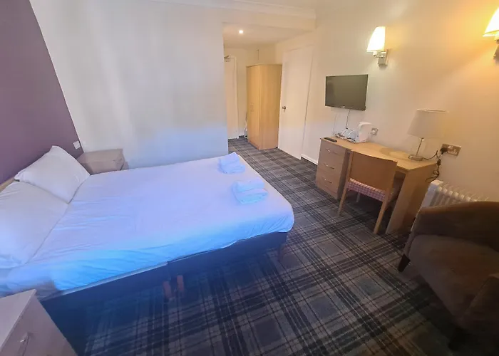 Britannia 3* Edinburgh
